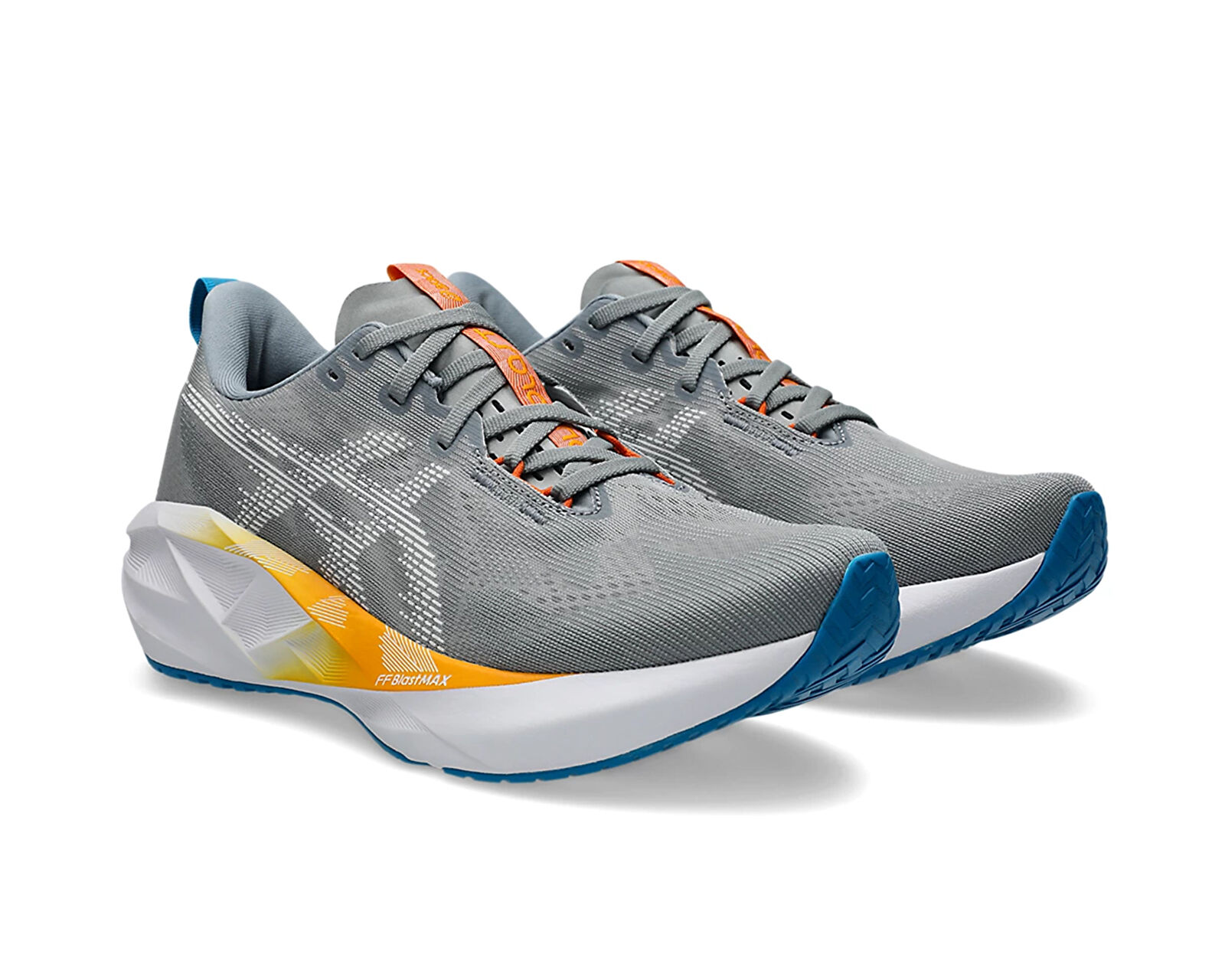 Asics Gri Asics Novablast 5