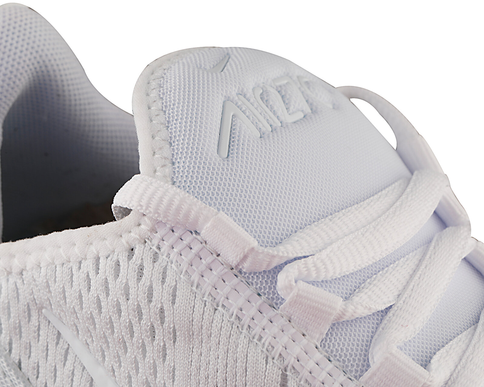 Nike Beyaz Nike Air Max 270