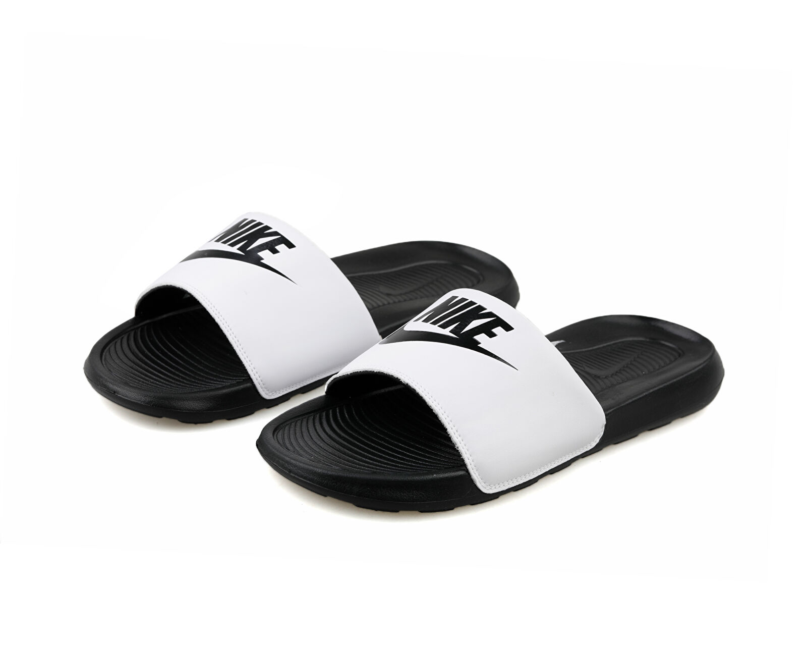 Nike Beyaz Nike Victori One