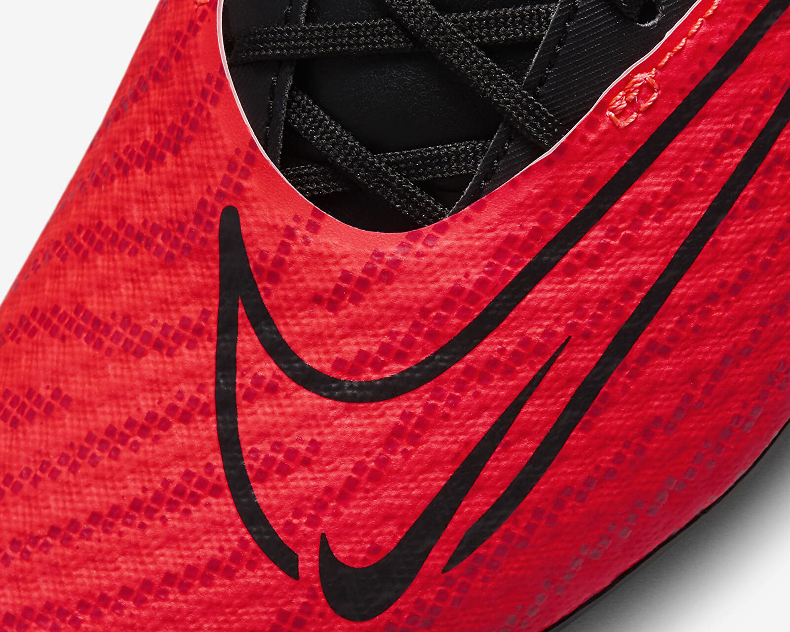 Nike Kırmızı Nike Gx Academy Phantom Sg Pro Anti Clog Traction