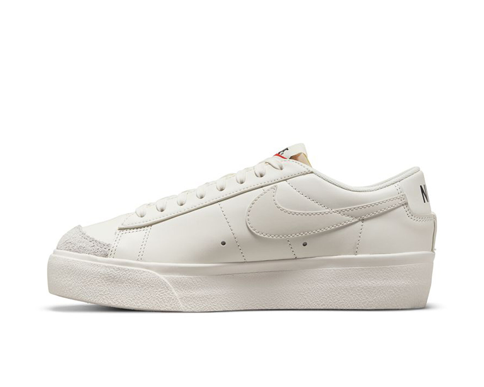 Nike Nike Blazer Low Platform