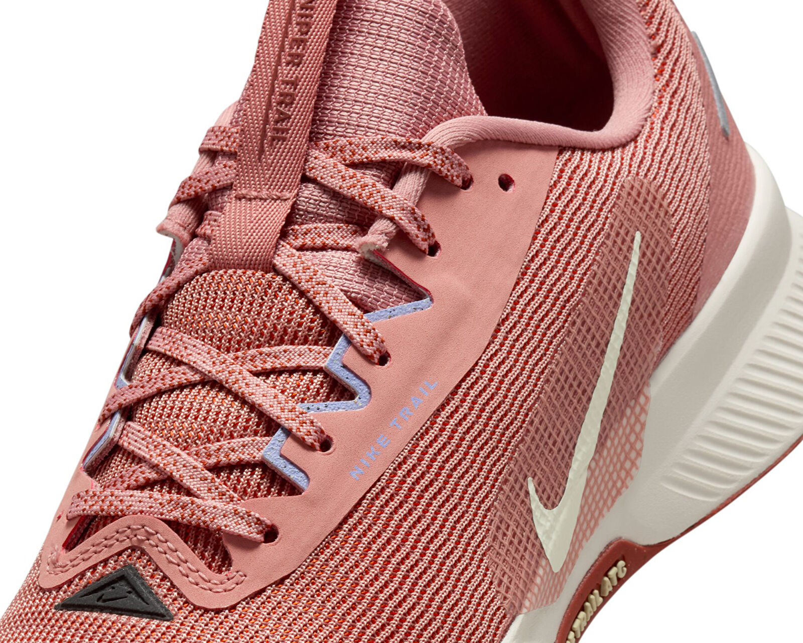 Nike Pembe Nike Juniper TRAIL 3