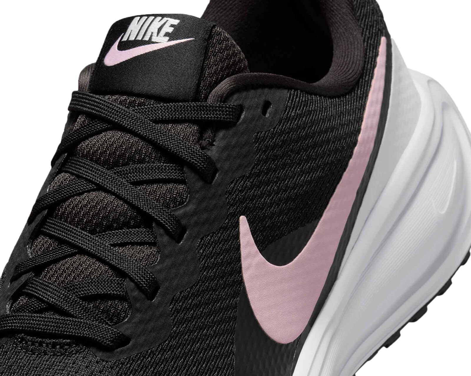 Nike Siyah Nike Revolution 8