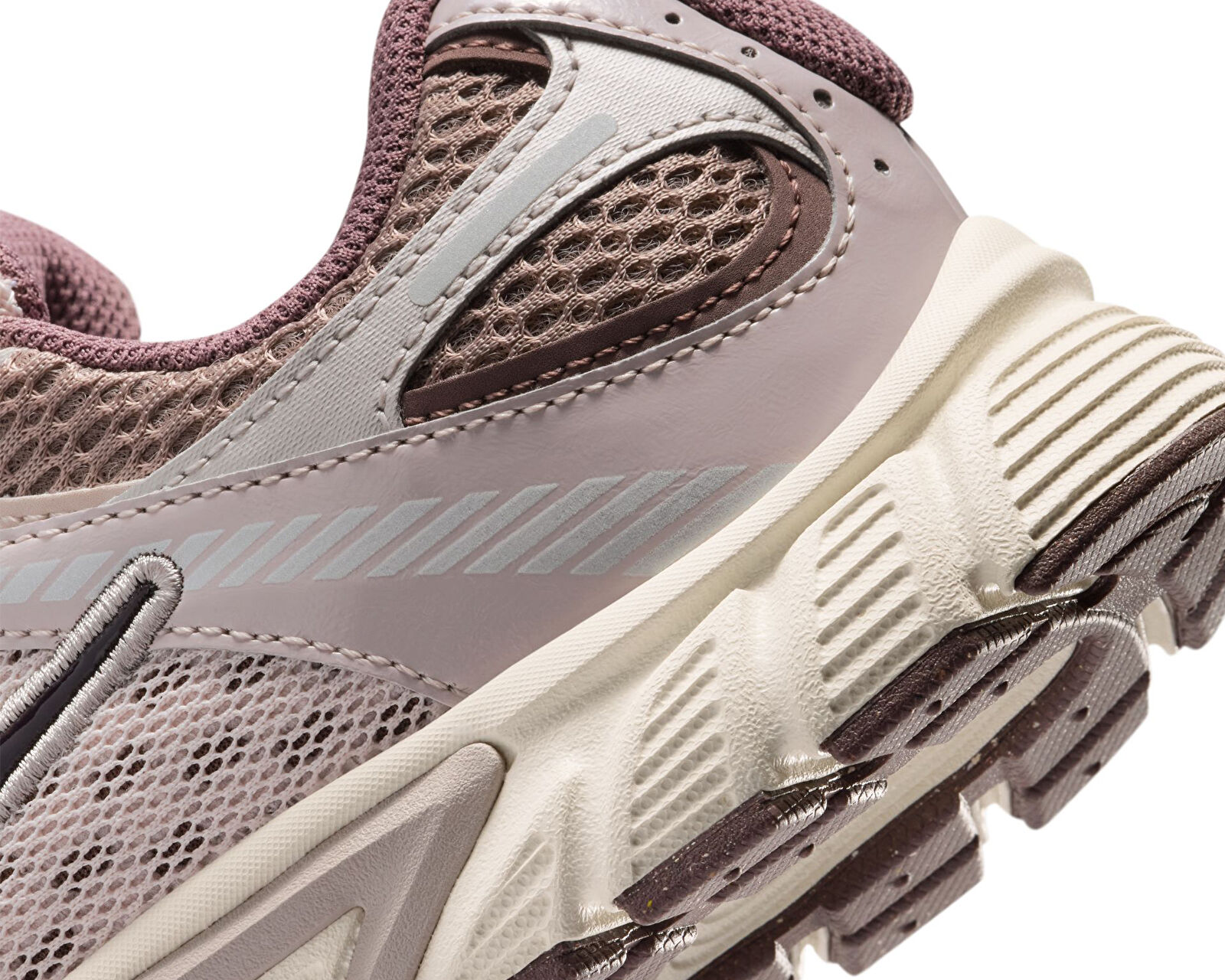Nike Kahverengi Nike V5