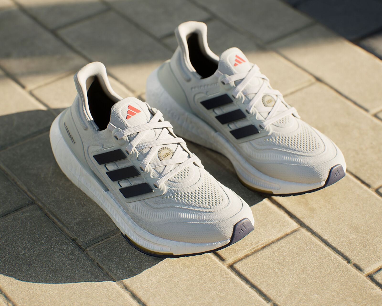 Adidas Gri Adidas Ultraboost Light