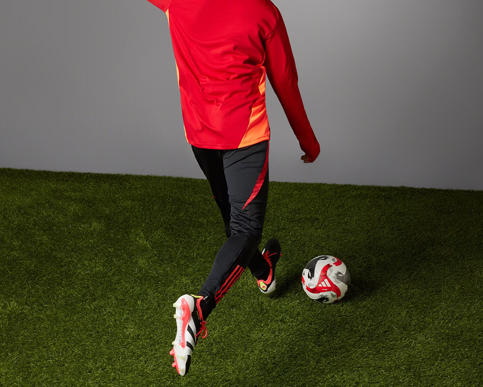 Adidas Siyah Adidas Predator Elite FG