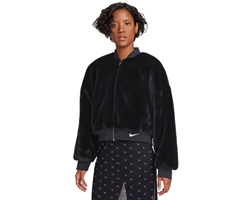 W Sportswear
