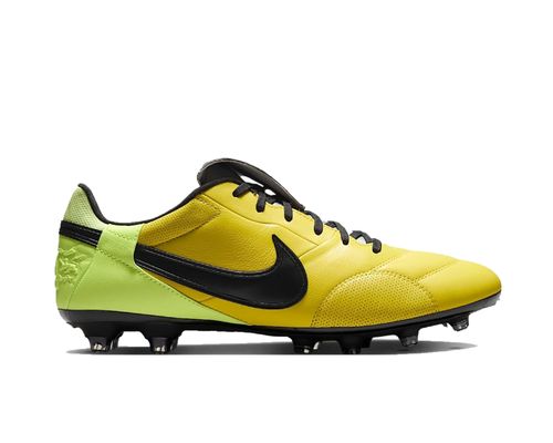 THE NIKE PREMIER III FG