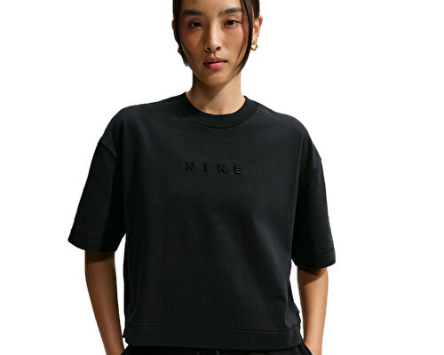 W NSW NK LUXE BXY TEE FA26