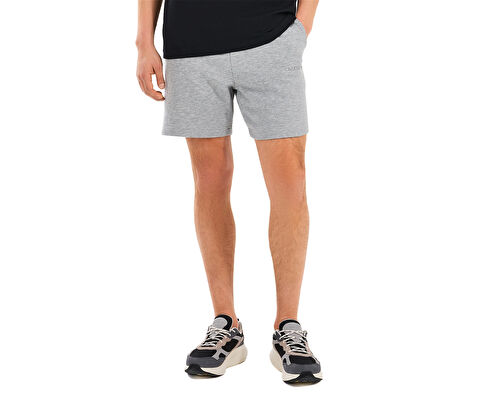 M ESSENTIAL SWEATSHORT