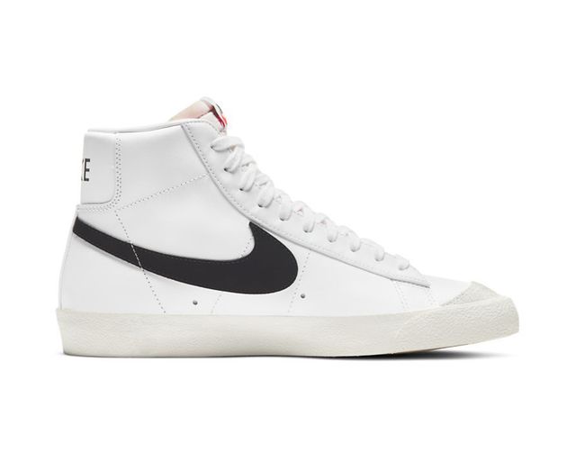 Nike Nike Ayakkabı Günlük Blazer Mid '77 Vntg Korayspor'da! Belirsiz - 1. görsel