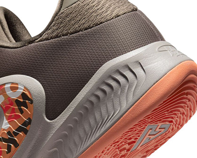 Nike Erkek Zoom Freak 4 Letter Bros Haki DJ6149-003