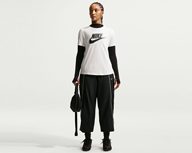 じゅの106 NIKE Kadın W NSW CLUB SS TEE ICN FTRA Krem DX7906-133 | Korayspor