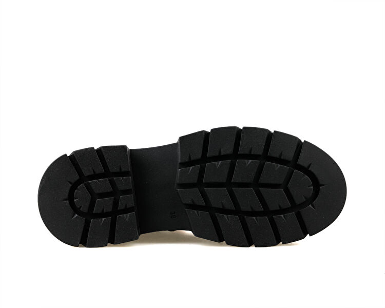 021Z100661 Brigett Black M.Floater