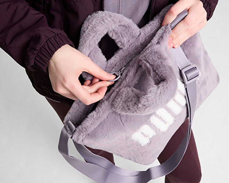 Puma Kadın Core Fur Mini Tote Bag Mor 09065702
