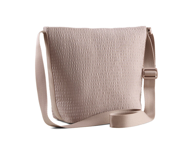 UP ZIPPED BUCKET BAG