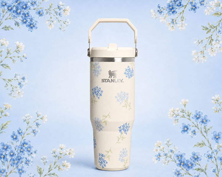 The IceFlow Flip Straw 2.0 Tumbler 0.89L