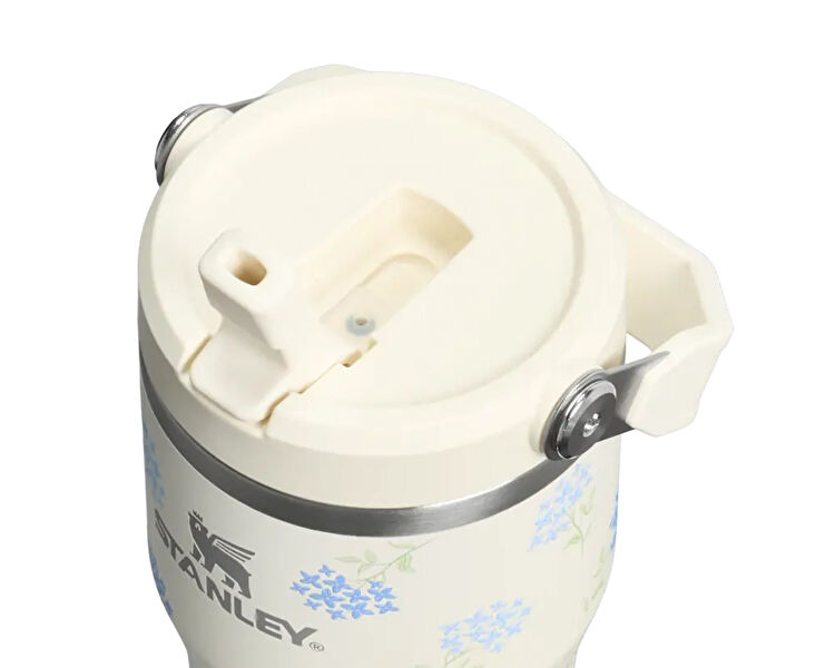 The IceFlow Flip Straw 2.0 Tumbler 0.59L