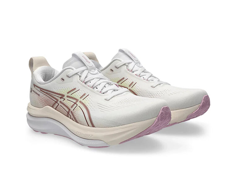 GEL-KAYANO 33