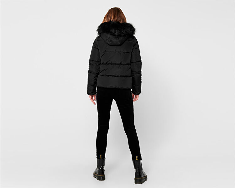 Only Kadın Onlmonica Short Puffer Jacket Siyah 15205638-BLACK