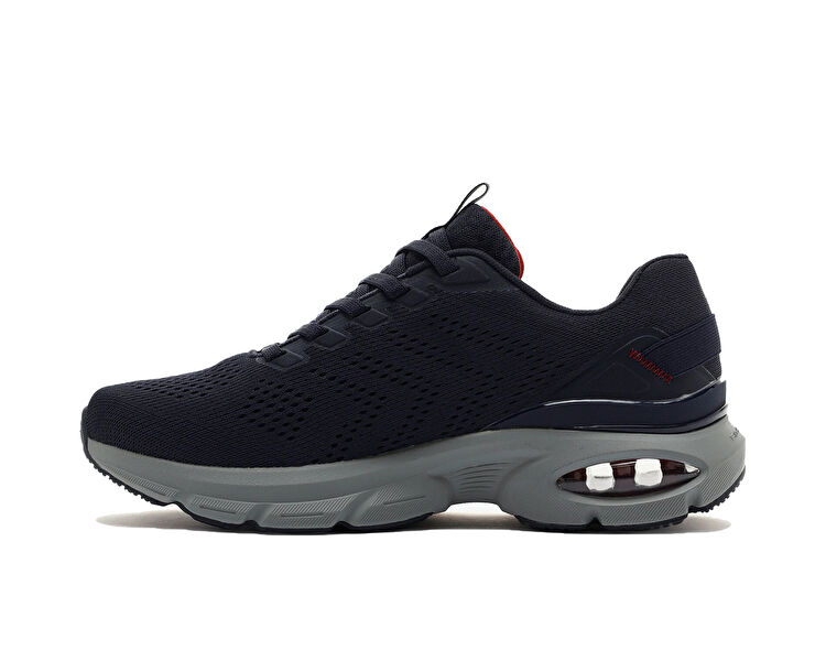AIR VENTURA