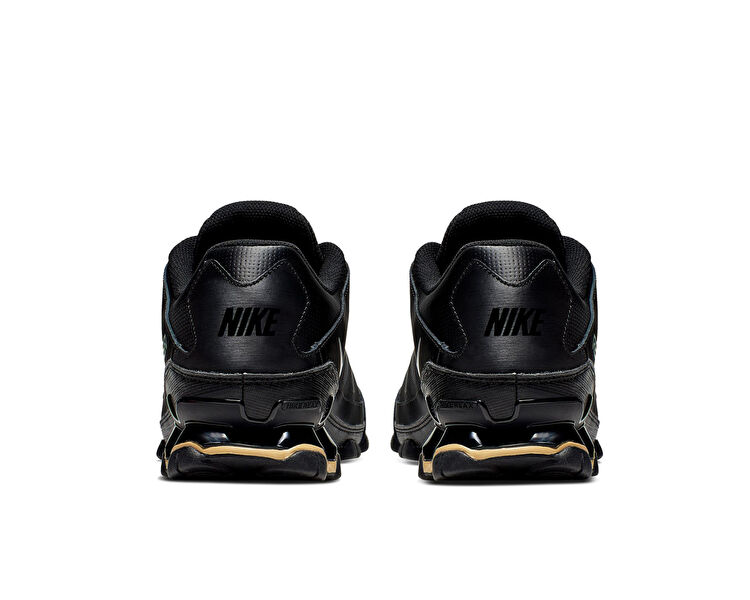 NIKE REAX 8 TR MESH