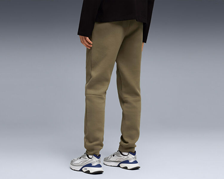 PUMATECH SWEATPANTS DK CL