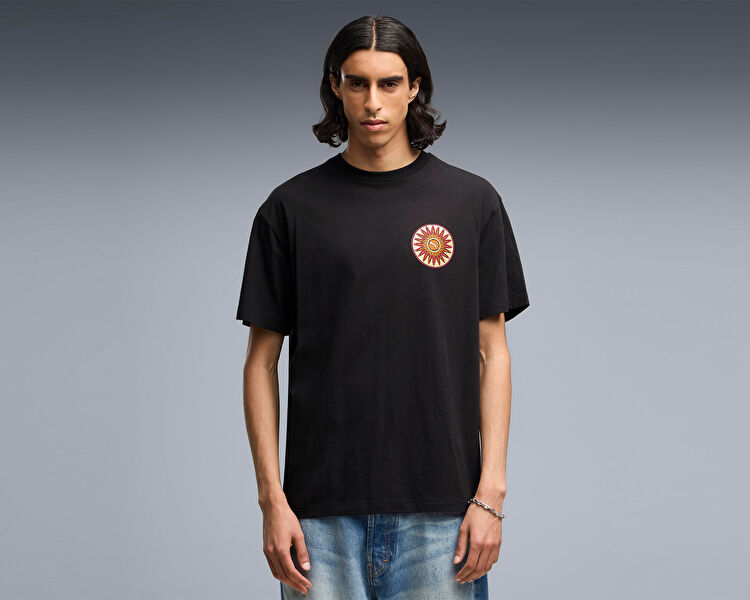 GRAPHIC SUN RELAXED TEE