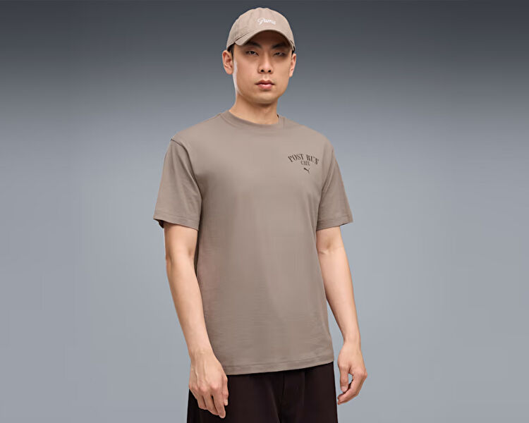 GRAPHIC PUMA CAFE TEE