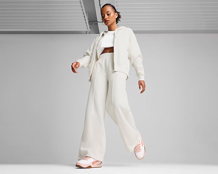 Her Pants