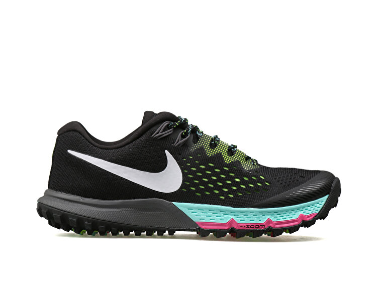 W Air Zoom Terra Kiger 4