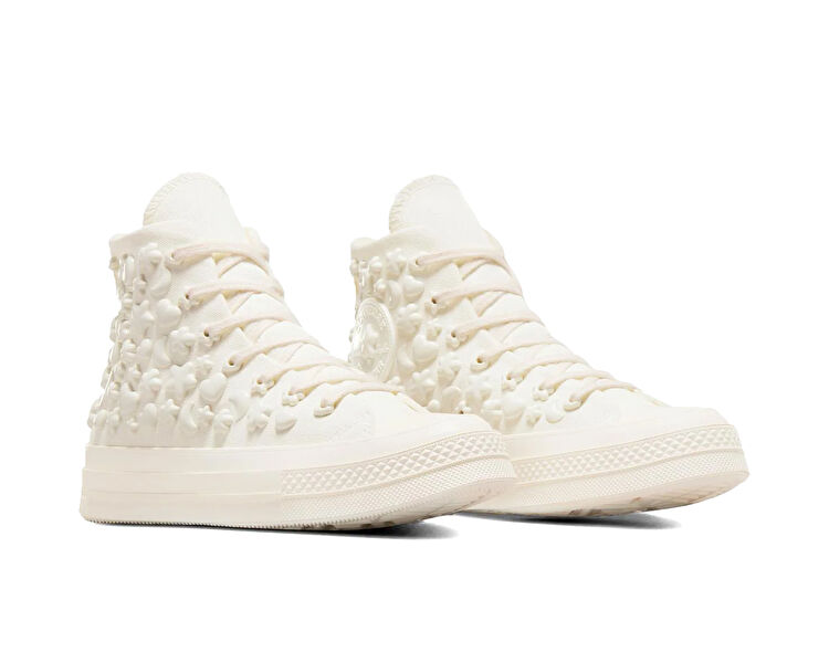 Chuck 70 Stars