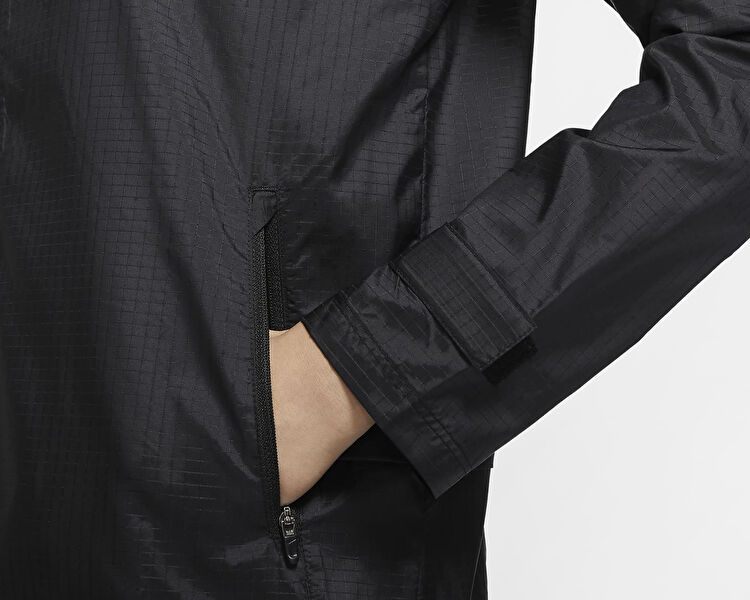 W NK ESSENTIAL JACKET