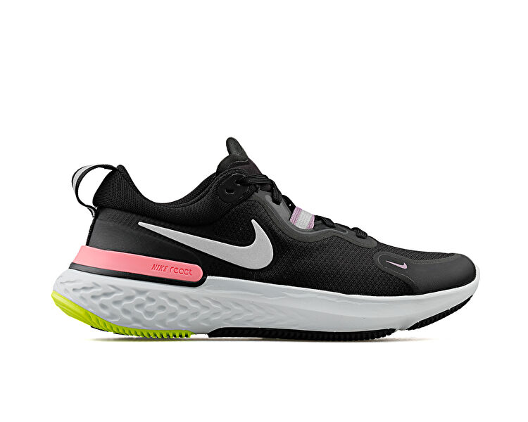 Wmns React Miler