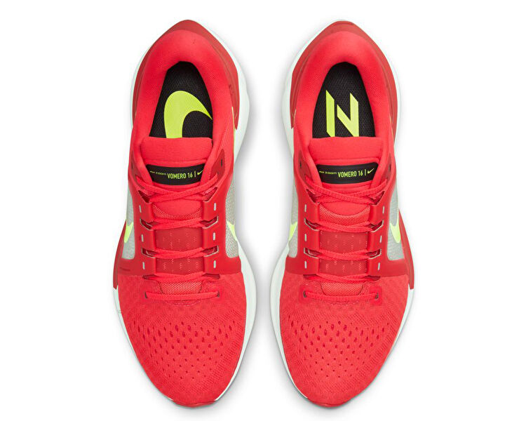 Air Zoom Vomero 16