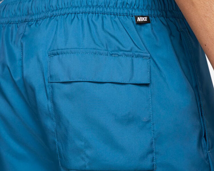 M Nk Club Wvn Lnd Flow Short
