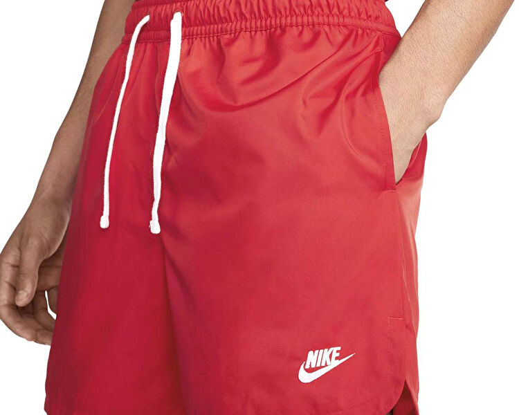M Nk Club Wvn Lnd Flow Short