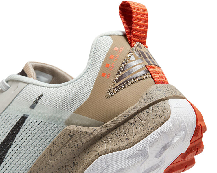 Nike Erkek Wildhorse 8 Yeşil DR2686-005
