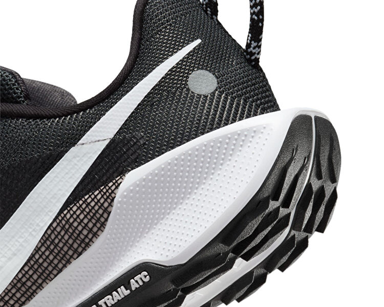 Nike Erkek Pegasus Trail 5 Siyah DV3865-001