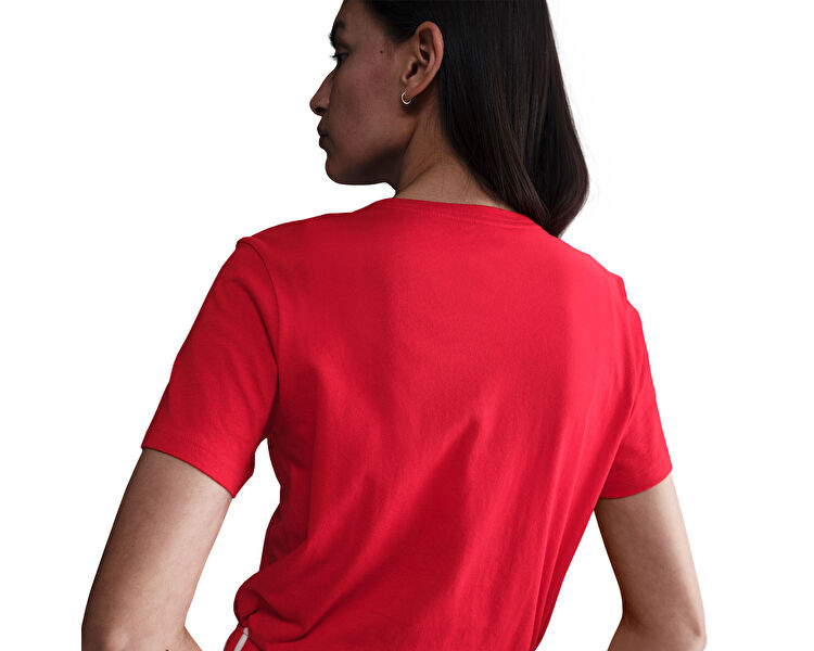 SPORTSWEAR CLUB ESSENTIALS