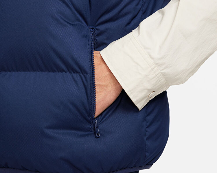 Sportswear Club PrimaLoft®
