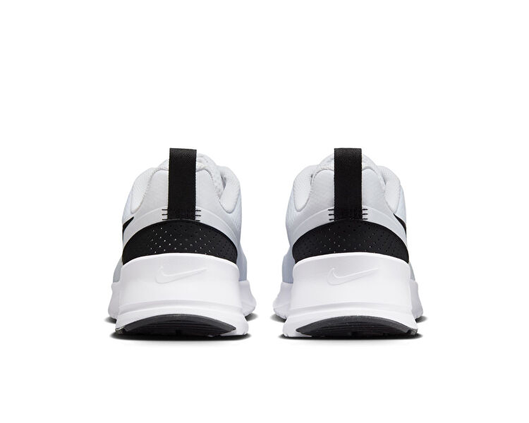 Nike Erkek Air Max Nuaxis Beyaz FD4329-101
