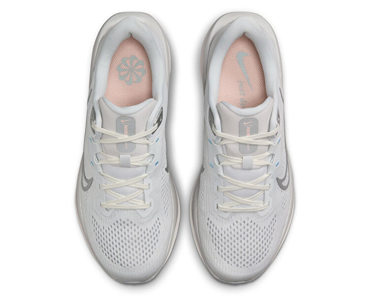 WMNS QUEST 6