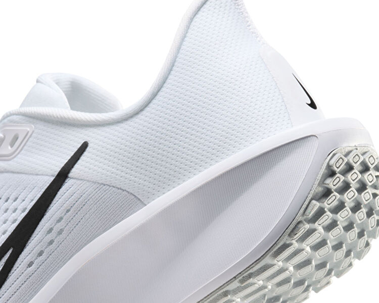 Nike Erkek Quest 6 Beyaz FD6034-100
