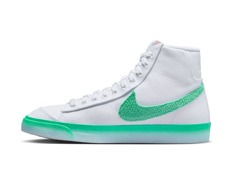 W Blazer Mid '77