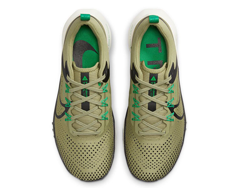React Pegasus Trail 4