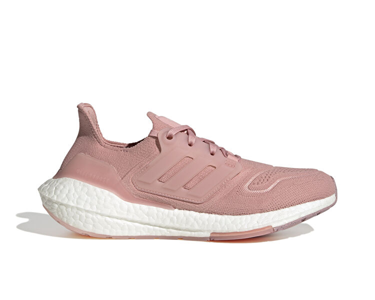 Ultraboost 22 W