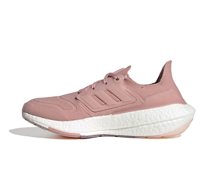 Ultraboost 22 W