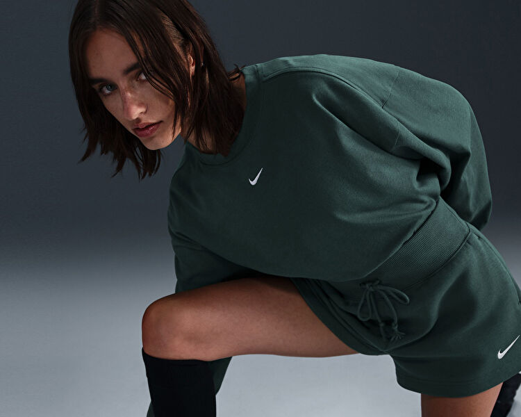 Sportswear Essential