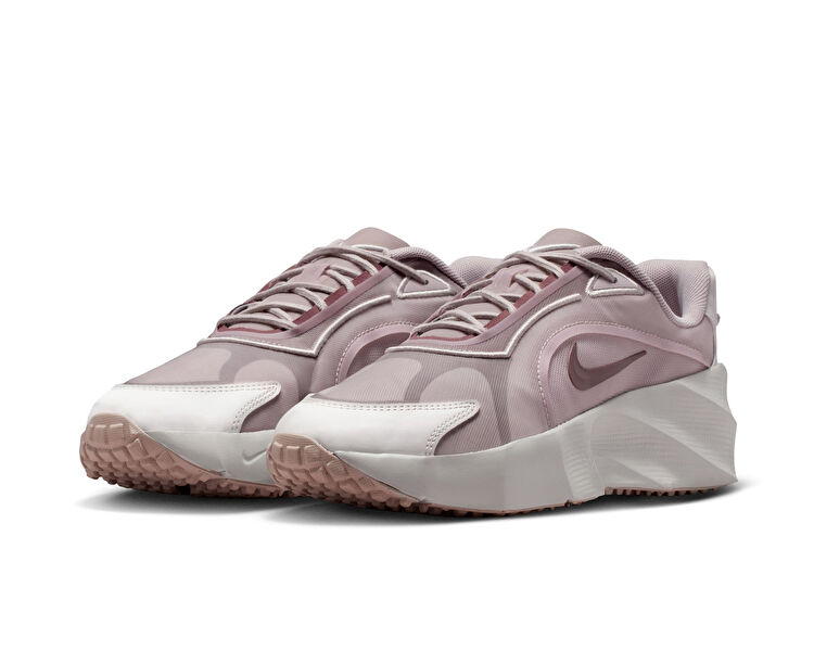 WMNS AURA EDGE